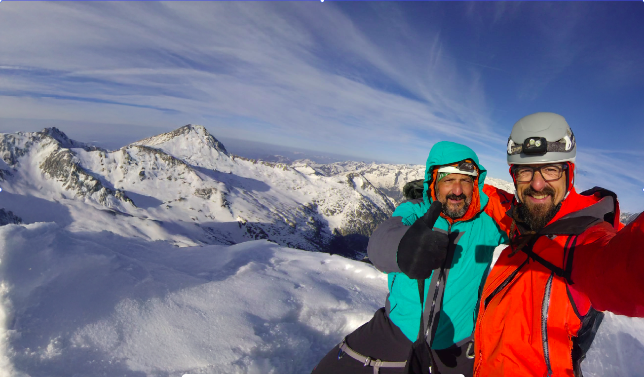 Colabora con nosotros